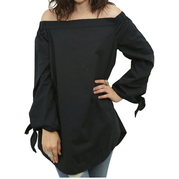 Free People Tops - Free People Black Show Me Some Shoulder Top XS NWT